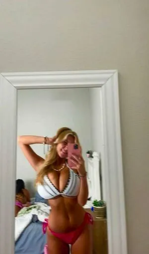 Isadora Maksym OnlyFans Leaked Free Thumbnail Picture - #b6HkM5rSIS