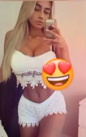 Isallieh OnlyFans Leaked Free Thumbnail Picture - #O8xjBu6SWP