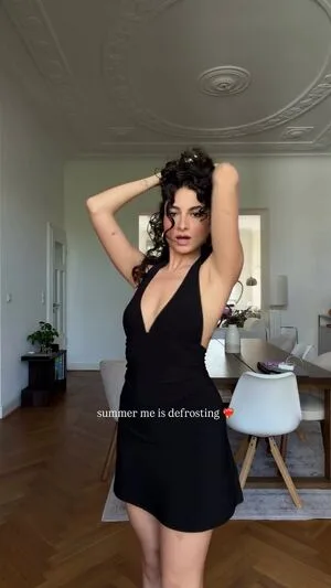 Ischtar Isik OnlyFans Leaked Free Thumbnail Picture - #0t3OadLG0R