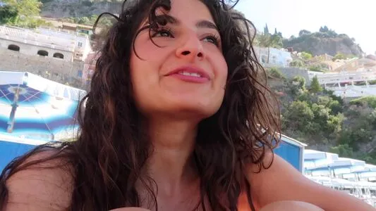 Ischtar Isik OnlyFans Leaked Free Thumbnail Picture - #1lCzzELumD