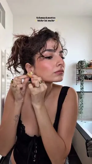 Ischtar Isik OnlyFans Leaked Free Thumbnail Picture - #22tB4zY25f