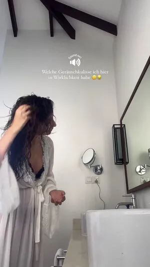 Ischtar Isik OnlyFans Leaked Free Thumbnail Picture - #35GKtakCaG