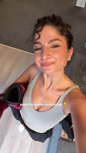 Ischtar Isik OnlyFans Leaked Free Thumbnail Picture - #3h8z6TqHEk