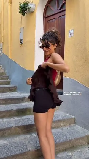 Ischtar Isik OnlyFans Leaked Free Thumbnail Picture - #4HEs1Tk9xo