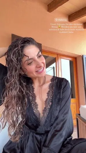 Ischtar Isik OnlyFans Leaked Free Thumbnail Picture - #6GgHwFbGTQ