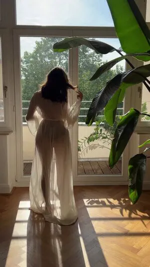 Ischtar Isik OnlyFans Leaked Free Thumbnail Picture - #7nGilyGxag