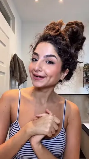 Ischtar Isik OnlyFans Leaked Free Thumbnail Picture - #ExXYSd5dZF