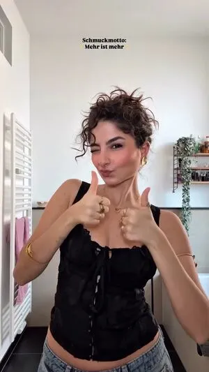 Ischtar Isik OnlyFans Leaked Free Thumbnail Picture - #VcLN0SI2t1