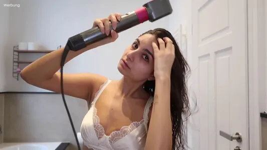 Ischtar Isik OnlyFans Leaked Free Thumbnail Picture - #f1B6D22xPG
