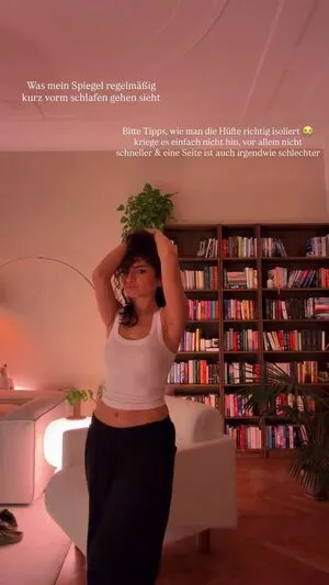 Ischtar Isik OnlyFans Leaked Free Thumbnail Picture - #kRyL4cqiwt