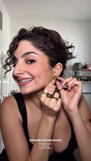 Ischtar Isik OnlyFans Leaked Free Thumbnail Picture - #lH2KC9zdRb