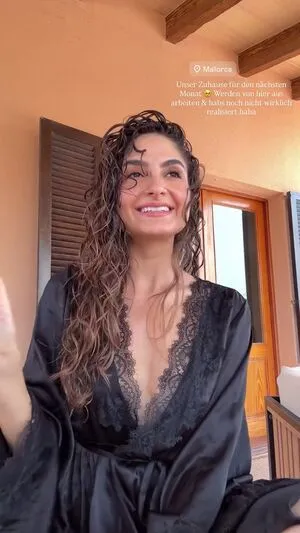 Ischtar Isik OnlyFans Leaked Free Thumbnail Picture - #pKB2g1u6KU