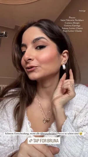 Ischtar Isik OnlyFans Leaked Free Thumbnail Picture - #uwDZV5gvfD