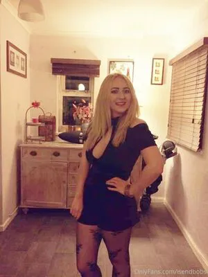 Isendbobs OnlyFans Leaked Free Thumbnail Picture - #aliXIeyCMD