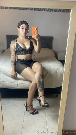 Isgoddessmia OnlyFans Leaked Free Thumbnail Picture - #OL792E7ciP