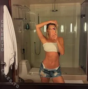 Isi Glck OnlyFans Leaked Free Thumbnail Picture - #KJ2WXhzma5