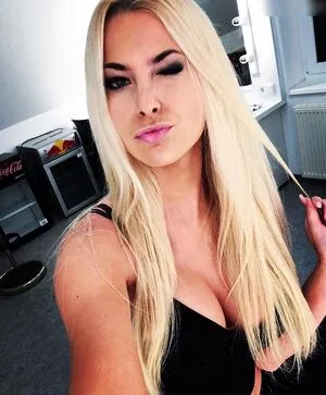 Isi Glck OnlyFans Leaked Free Thumbnail Picture - #VXU0YFL4u2