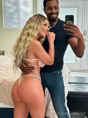Isiahmaxwell OnlyFans Leaked Free Thumbnail Picture - #80bc0iJ9dG