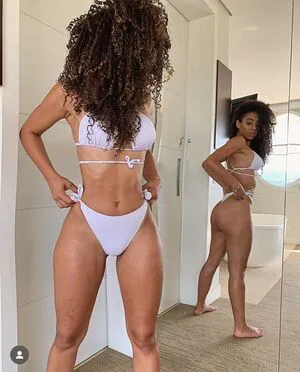 Isis Pequine OnlyFans Leaked Free Thumbnail Picture - #NuA3NXyG44
