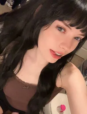 Isizzly OnlyFans Leaked Free Thumbnail Picture - #W31Orv3bXN