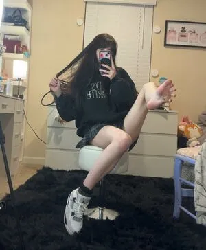 Isizzly OnlyFans Leaked Free Thumbnail Picture - #nuHyG2BiET