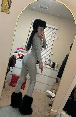 Isizzly OnlyFans Leaked Free Thumbnail Picture - #tXnN9Gytem