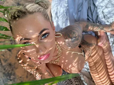 Isizzu OnlyFans Leaked Free Thumbnail Picture - #HH6BDA0WNp