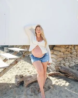 Iskra Lawrence OnlyFans Leaked Free Thumbnail Picture - #382xIr4q9t