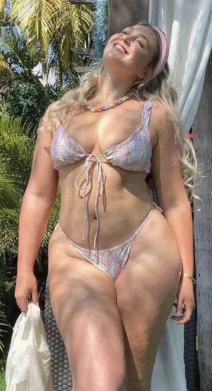 Iskra Lawrence OnlyFans Leaked Free Thumbnail Picture - #7OIOUx7Mws