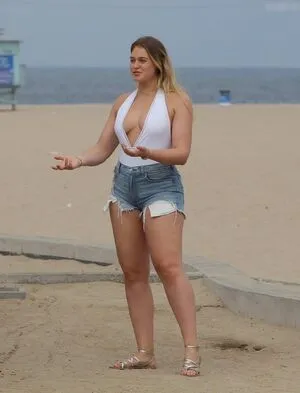 Iskra Lawrence OnlyFans Leaked Free Thumbnail Picture - #8vaILEIFgo