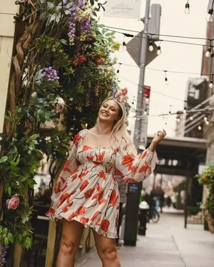 Iskra Lawrence OnlyFans Leaked Free Thumbnail Picture - #9qgerbaqu2