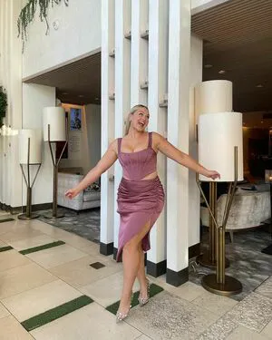 Iskra Lawrence OnlyFans Leaked Free Thumbnail Picture - #FlkIdBqLai