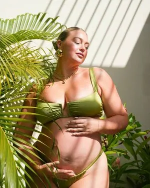 Iskra Lawrence OnlyFans Leaked Free Thumbnail Picture - #ThIFeZzb74