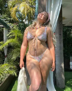 Iskra Lawrence OnlyFans Leaked Free Thumbnail Picture - #iBNslgCXE5