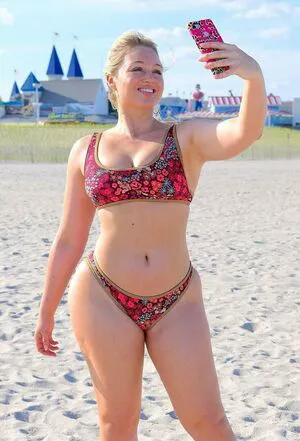 Iskra Lawrence OnlyFans Leaked Free Thumbnail Picture - #wGjLhhjgRa