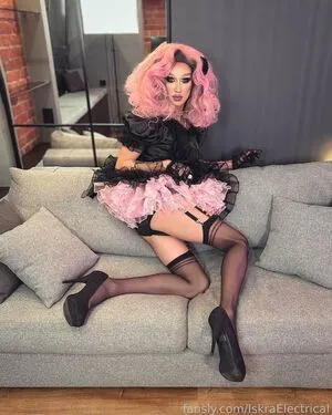 Iskraelectrical OnlyFans Leaked Free Thumbnail Picture - #2RTh3pyBG0