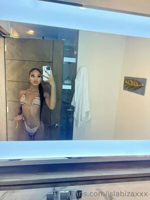 Isla Biza OnlyFans Leaked Free Thumbnail Picture - #81kjibUDGb