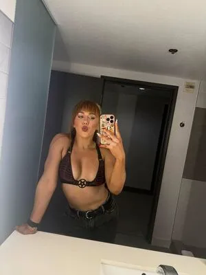 Isla Dawn OnlyFans Leaked Free Thumbnail Picture - #r0SguvqmlI