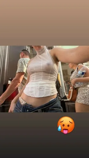 Isla De Luca OnlyFans Leaked Free Thumbnail Picture - #1Wf4B5jd4E