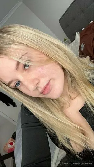 Isla Mae OnlyFans Leaked Free Thumbnail Picture - #uzImSnmvx4