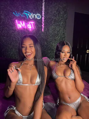Islabizaxxx OnlyFans Leaked Free Thumbnail Picture - #QeaJf4aZFh