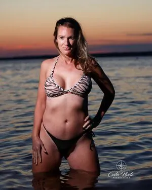 Island Beach Babe OnlyFans Leaked Free Thumbnail Picture - #zrXUjw8Mgp