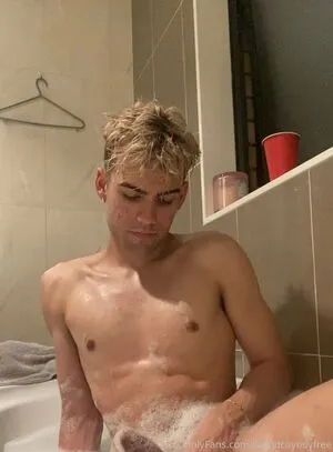 Islandcityboyfree OnlyFans Leaked Free Thumbnail Picture - #VJ4JFPrOpA