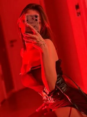 Ismilfa OnlyFans Leaked Free Thumbnail Picture - #GMRAYgjQ32