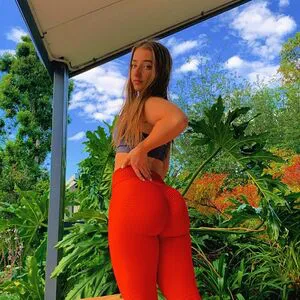 Isobel H OnlyFans Leaked Free Thumbnail Picture - #n71aglnVSg
