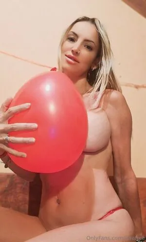 Issafree OnlyFans Leaked Free Thumbnail Picture - #fGvwggAR0C