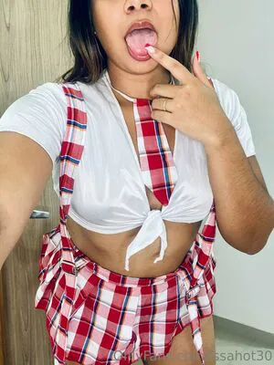 Issahot30 OnlyFans Leaked Free Thumbnail Picture - #yZXStwJlzA