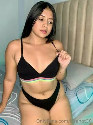 Issahott31 OnlyFans Leaked Free Thumbnail Picture - #I6OWOEwRXT