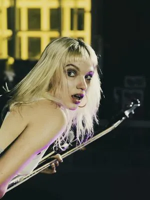 Issey Carts OnlyFans Leaked Free Thumbnail Picture - #Lg6CCc8koA