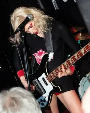 Issey Carts OnlyFans Leaked Free Thumbnail Picture - #jX3fdRWDYC